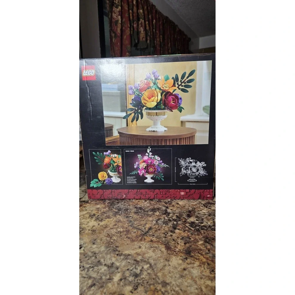 Lego Flower Arrangement 10345, Botanicals, Summer Fun, Collection